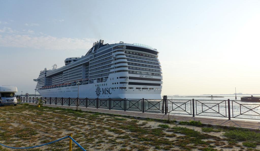 21_benatky_04.jpg